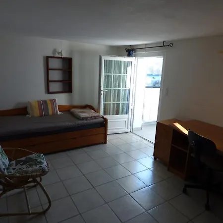 Apartment Cote Jardin Gometz-la-Ville